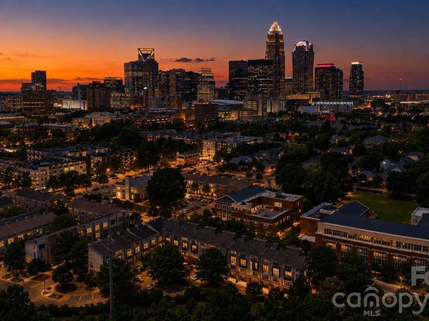 526 N McDowell Street, Charlotte, NC 28204.  MLS# CAR4390203, YatesRealty ID 30008. 