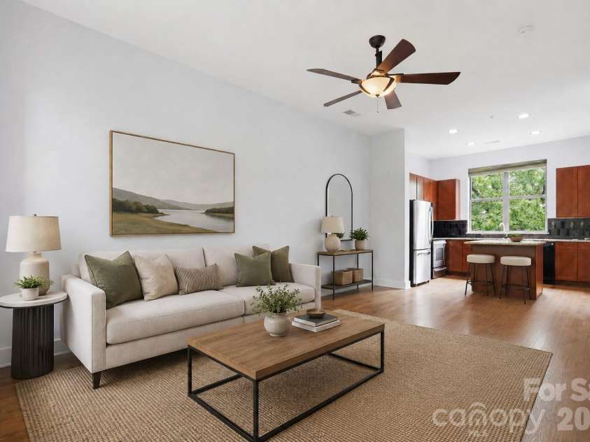 526 N McDowell Street, Charlotte, NC 28204.  MLS# CAR4390203, YatesRealty ID 30008. Virtually Staged