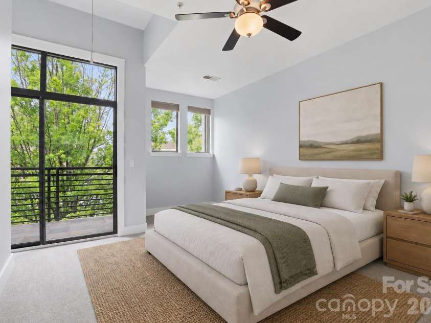 526 N McDowell Street, Charlotte, NC 28204.  MLS# CAR4390203, YatesRealty ID 30008. Virtually Staged