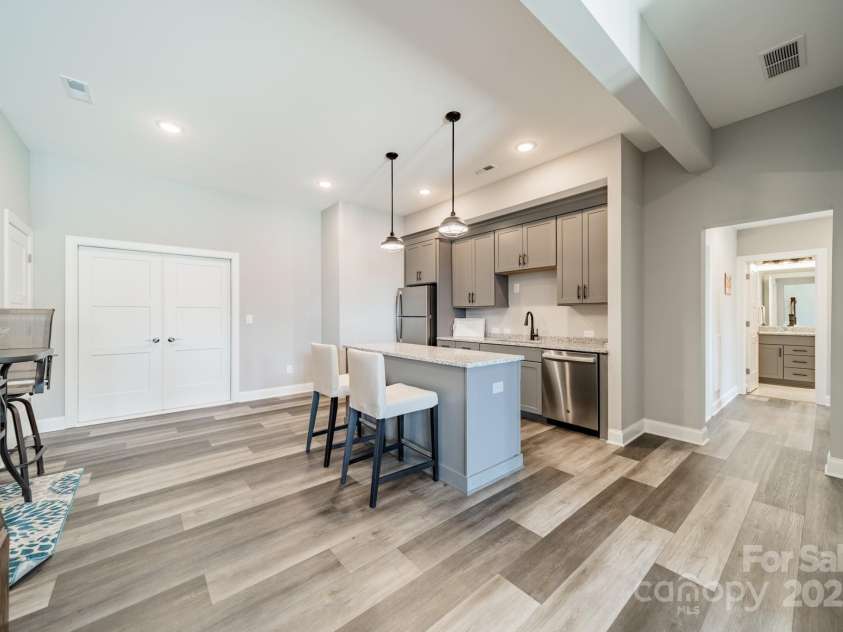 903 Cornelius Road, Mooresville, NC 28117.  MLS# CAR4301370, YatesRealty ID 3001. 