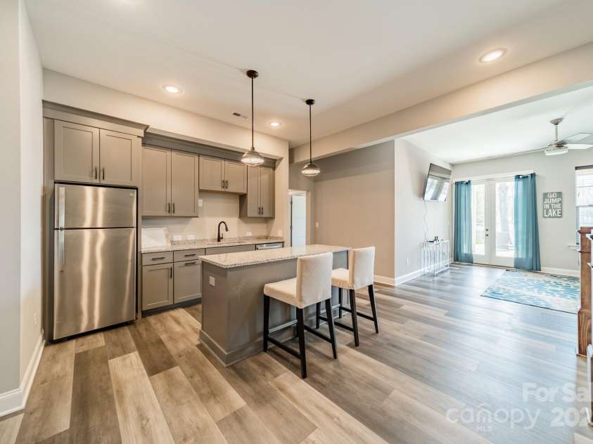 903 Cornelius Road, Mooresville, NC 28117.  MLS# CAR4301370, YatesRealty ID 3001. 