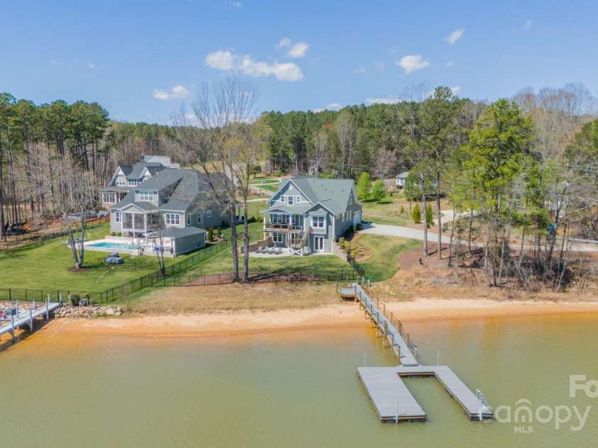 903 Cornelius Road, Mooresville, NC 28117.  MLS# CAR4301370, YatesRealty ID 3001. 