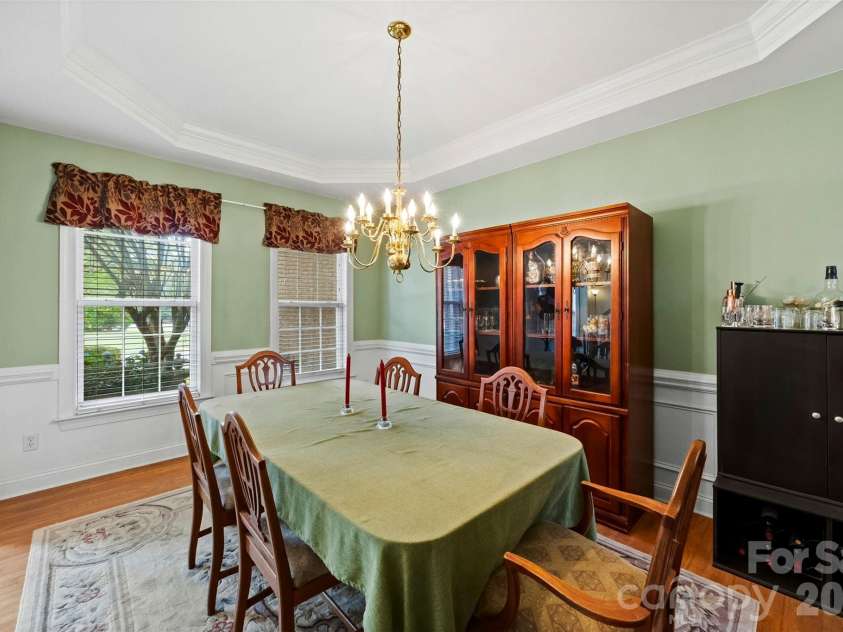 1845 Mountain Trail Drive, Charlotte, NC 28214.  MLS# CAR4391692, YatesRealty ID 30011. 