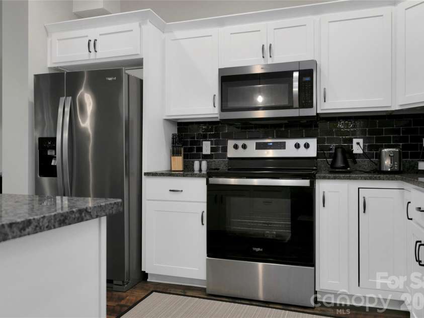 428 Emmas Grove Road, Fletcher, NC 28732.  MLS# CAR4341303, YatesRealty ID 30011. 