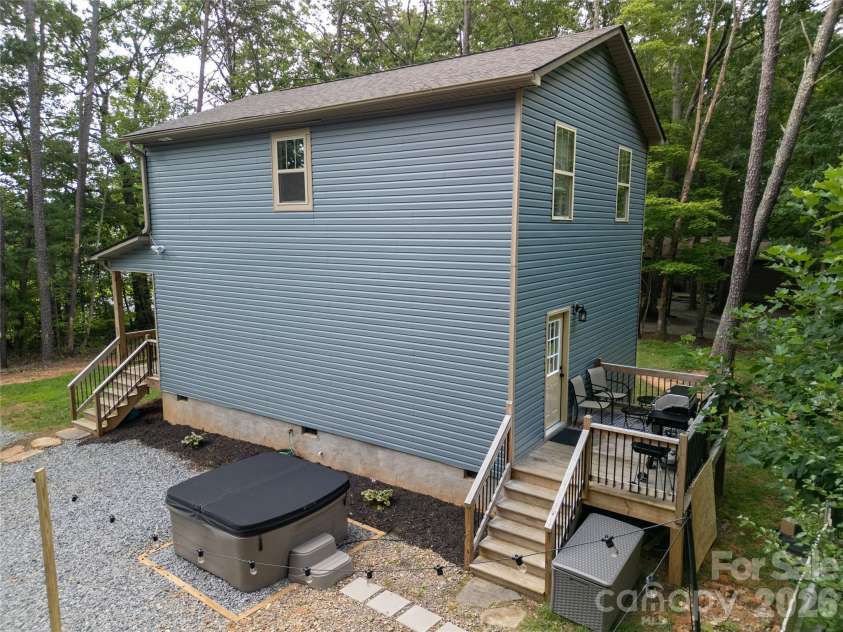 428 Emmas Grove Road, Fletcher, NC 28732.  MLS# CAR4341303, YatesRealty ID 30011. 