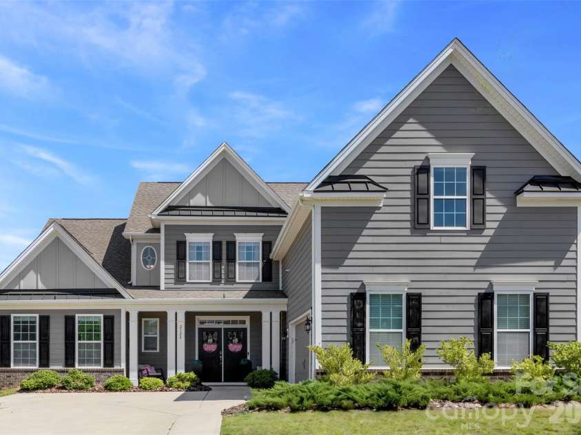 2128 Lapalma Trace, Lake Wylie, SC 29710.  MLS# CAR4391229, YatesRealty ID 30013. 