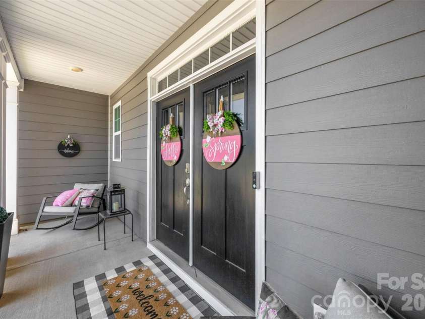 2128 Lapalma Trace, Lake Wylie, SC 29710.  MLS# CAR4391229, YatesRealty ID 30013. 