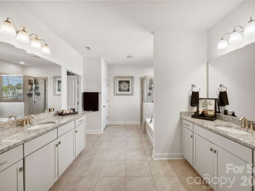 2128 Lapalma Trace, Lake Wylie, SC 29710.  MLS# CAR4391229, YatesRealty ID 30013. 