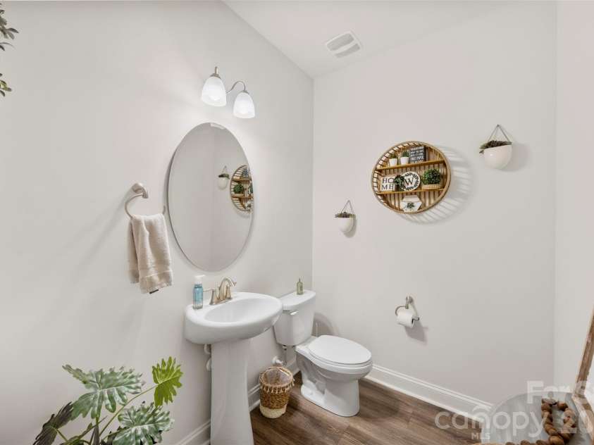 2128 Lapalma Trace, Lake Wylie, SC 29710.  MLS# CAR4391229, YatesRealty ID 30013. 
