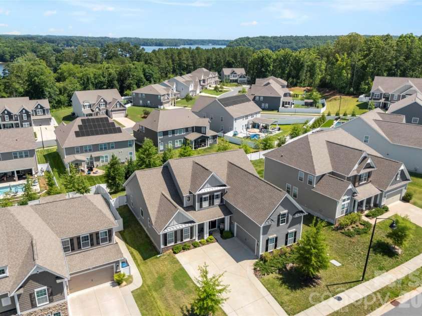 2128 Lapalma Trace, Lake Wylie, SC 29710.  MLS# CAR4391229, YatesRealty ID 30013. 