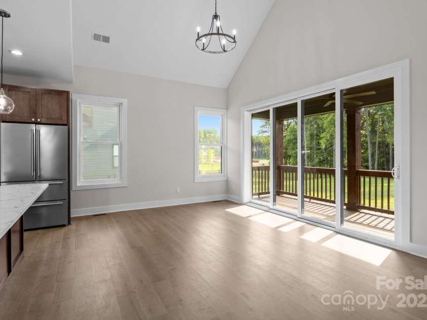149 Mills Garden Road, Statesville, NC 28625.  MLS# CAR4288014, YatesRealty ID 30015. 