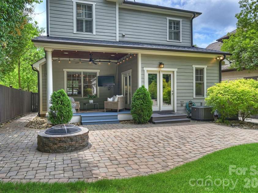2905 Georgia Avenue, Charlotte, NC 28205.  MLS# CAR4392319, YatesRealty ID 30016. 