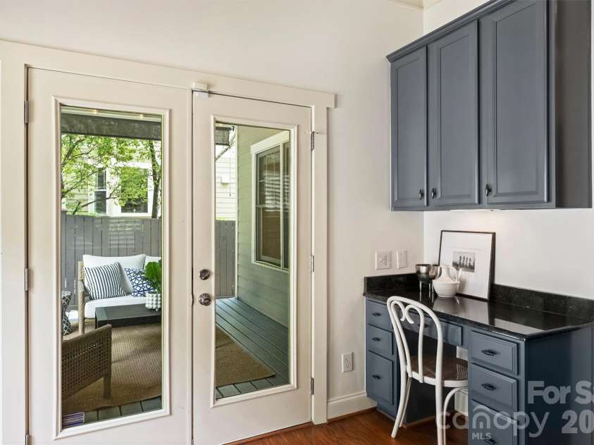 2905 Georgia Avenue, Charlotte, NC 28205.  MLS# CAR4392319, YatesRealty ID 30016. 