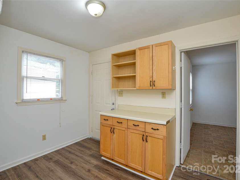 1804 Haines Street, Charlotte, NC 28216.  MLS# CAR4287697, YatesRealty ID 30019. 