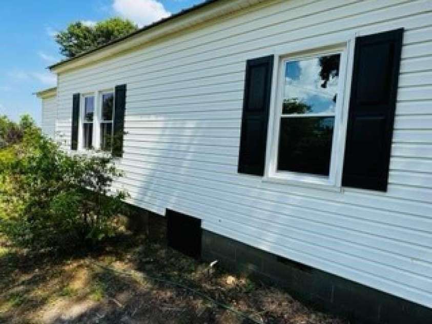 2937 Gastonia Highway, Lincolnton, NC 28092.  MLS# CAR4387642, YatesRealty ID 30019. 