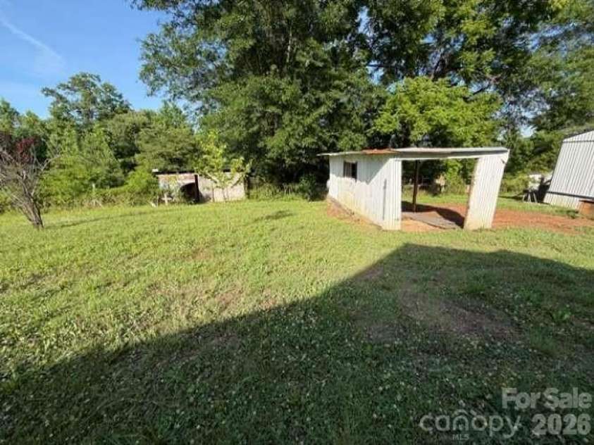 2937 Gastonia Highway, Lincolnton, NC 28092.  MLS# CAR4387642, YatesRealty ID 30019. 
