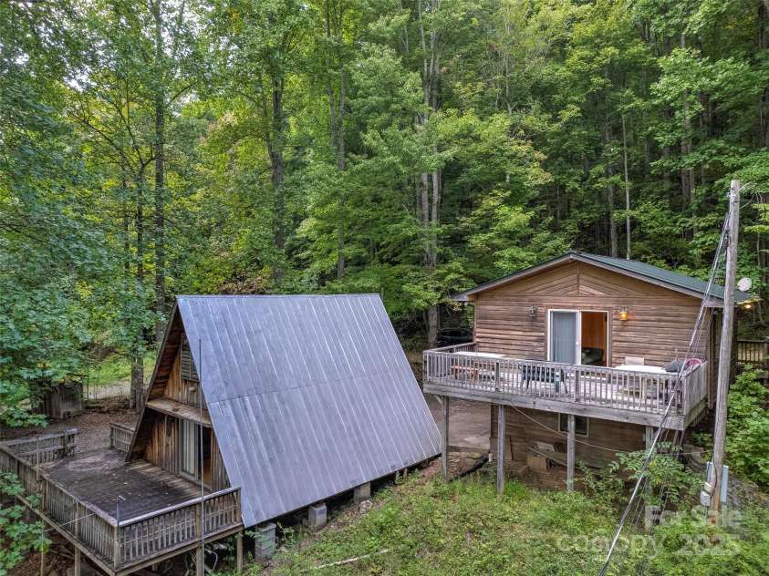346 Rush Cove, Burnsville, NC 28714.  MLS# CAR4182239, YatesRealty ID 3002. 