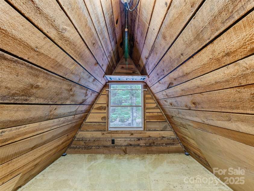 346 Rush Cove, Burnsville, NC 28714.  MLS# CAR4182239, YatesRealty ID 3002. 