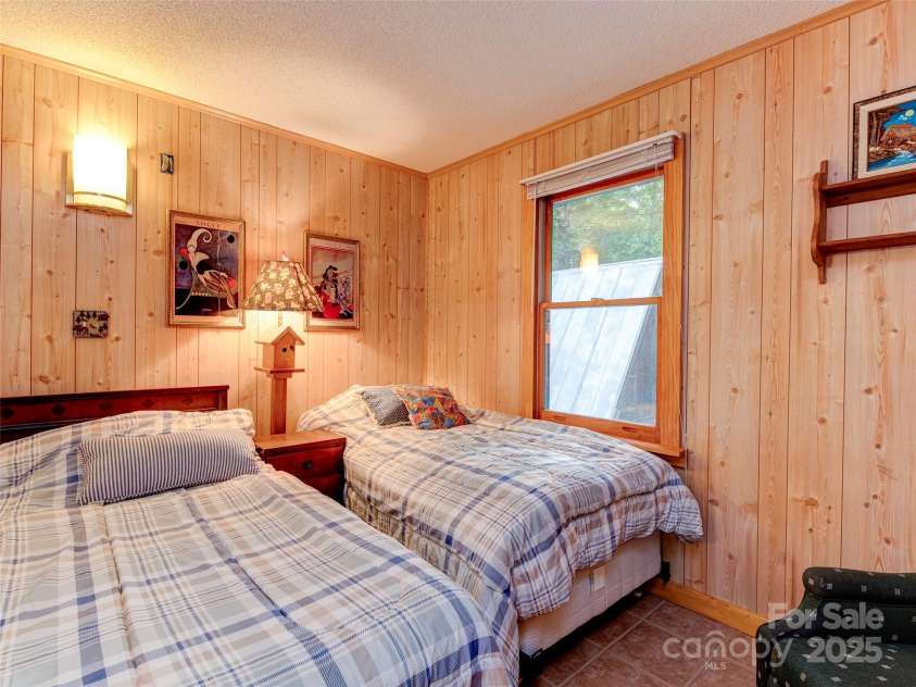 346 Rush Cove, Burnsville, NC 28714.  MLS# CAR4182239, YatesRealty ID 3002. 