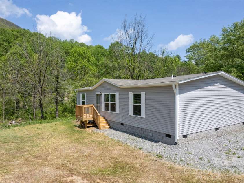 1451 Newfound Road, Leicester, NC 28748.  MLS# CAR4288649, YatesRealty ID 30020. 