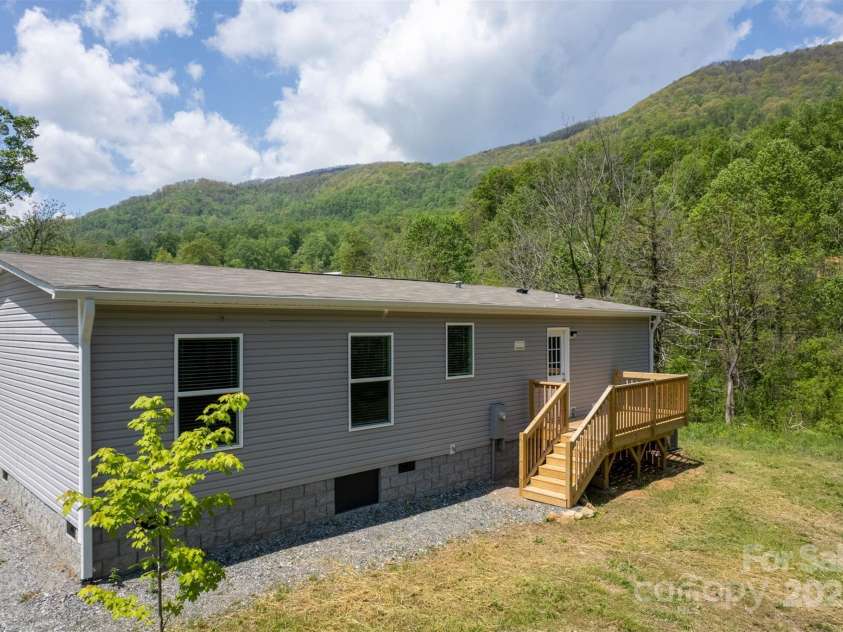 1451 Newfound Road, Leicester, NC 28748.  MLS# CAR4288649, YatesRealty ID 30020. 