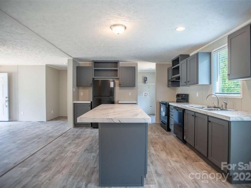 1451 Newfound Road, Leicester, NC 28748.  MLS# CAR4288649, YatesRealty ID 30020. 