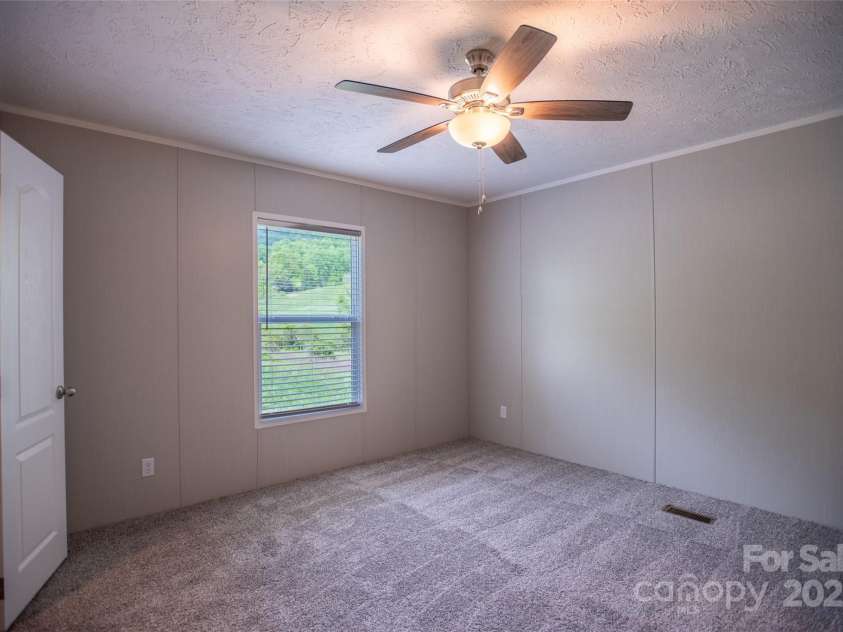 1451 Newfound Road, Leicester, NC 28748.  MLS# CAR4288649, YatesRealty ID 30020. 