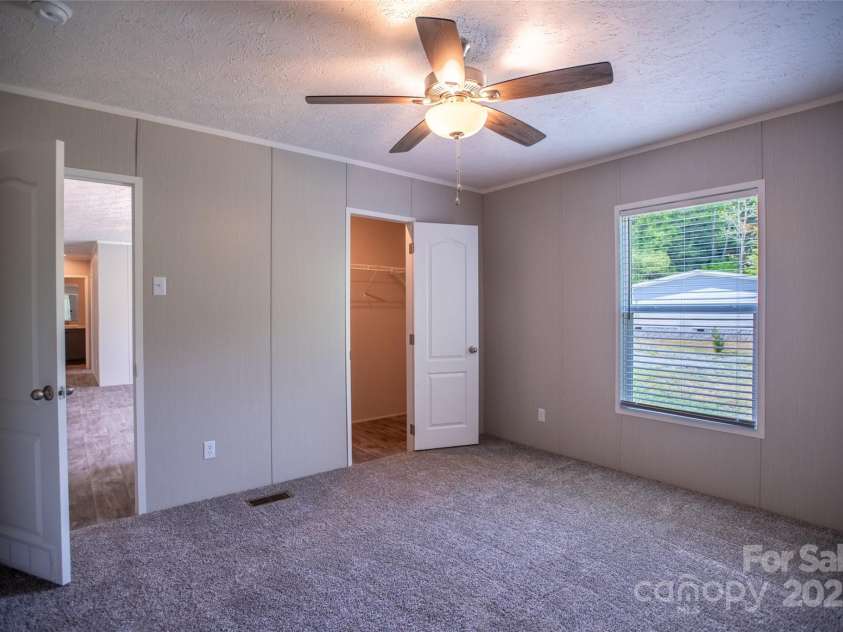 1451 Newfound Road, Leicester, NC 28748.  MLS# CAR4288649, YatesRealty ID 30020. 