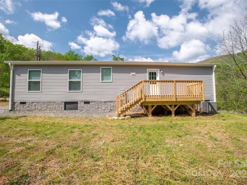 1451 Newfound Road, Leicester, NC 28748.  MLS# CAR4288649, YatesRealty ID 30020. 