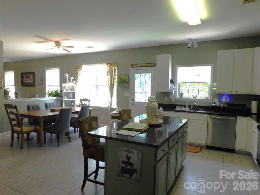 5402 Griffith Road, Monroe, NC 28112.  MLS# CAR4387389, YatesRealty ID 30020. Kitchen