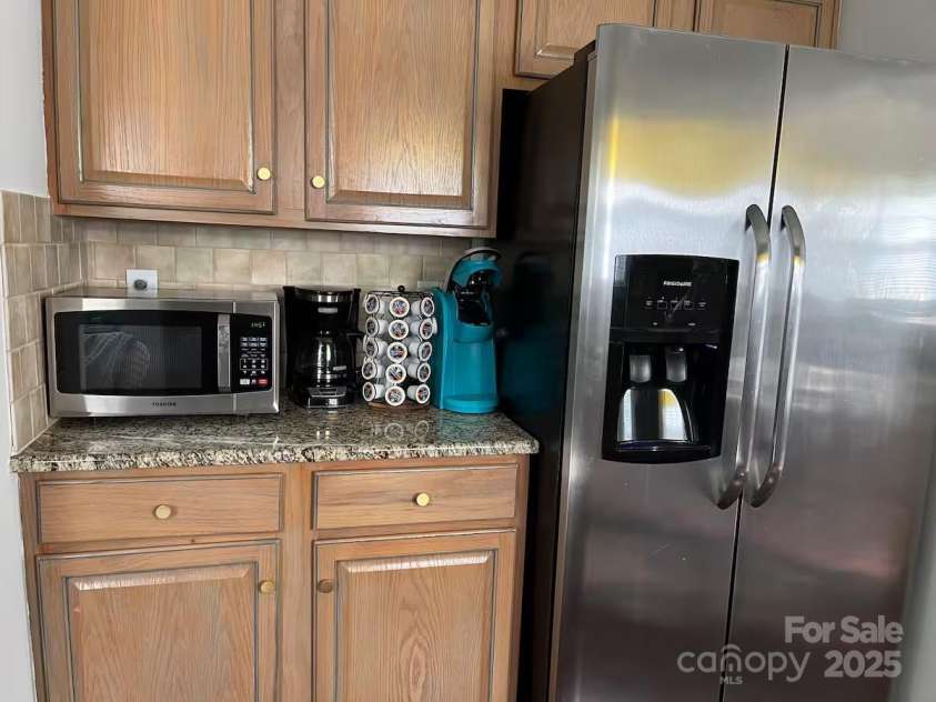 2604 5th Street, Charlotte, NC 28204.  MLS# CAR4288656, YatesRealty ID 30021. 
