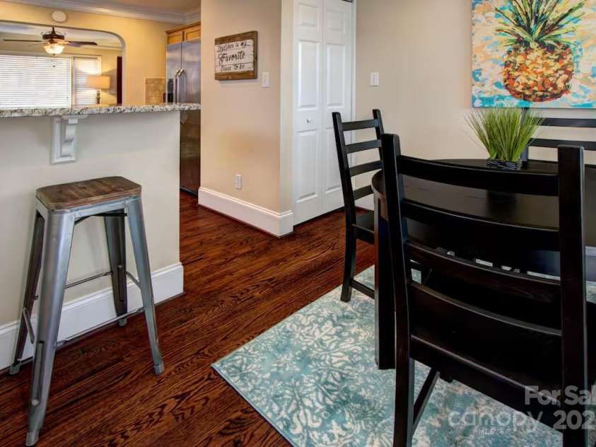 2604 5th Street, Charlotte, NC 28204.  MLS# CAR4288656, YatesRealty ID 30021. 