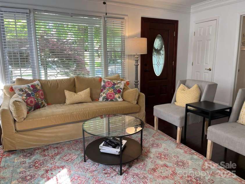 2604 5th Street, Charlotte, NC 28204.  MLS# CAR4288656, YatesRealty ID 30021. 