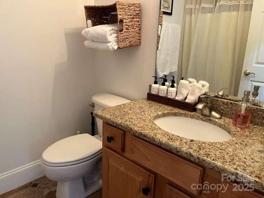2604 5th Street, Charlotte, NC 28204.  MLS# CAR4288656, YatesRealty ID 30021. 