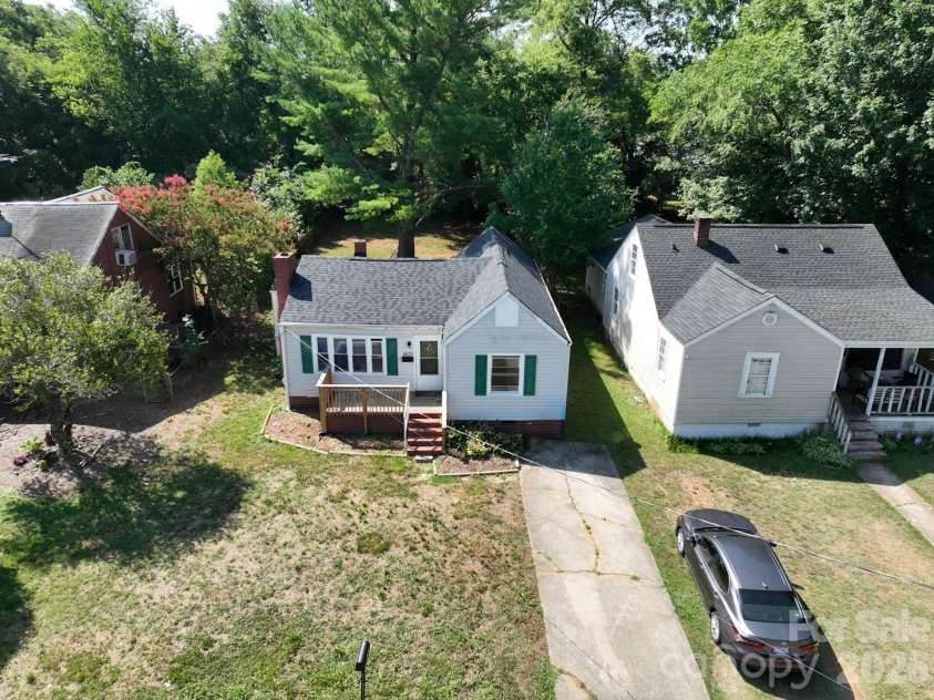 1823 2nd Street, Salisbury, NC 28144.  MLS# CAR4386892, YatesRealty ID 30022. 