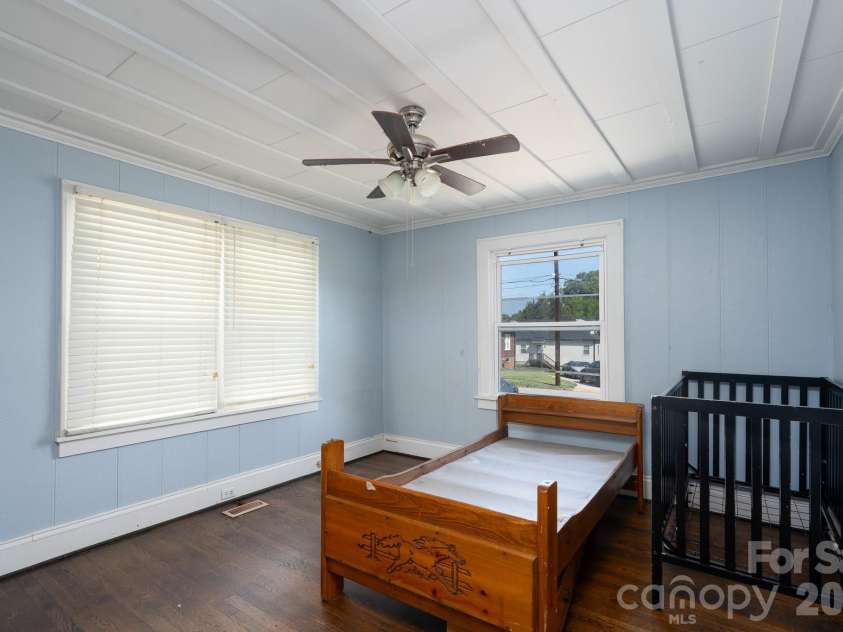 1823 2nd Street, Salisbury, NC 28144.  MLS# CAR4386892, YatesRealty ID 30022. 