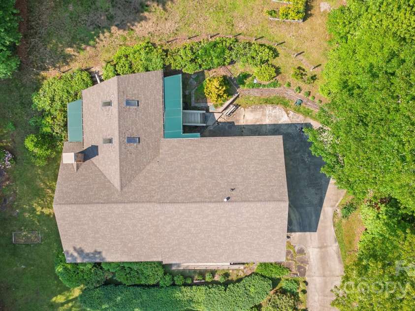54 Deer Run, Highlands, NC 28741.  MLS# CAR4279224, YatesRealty ID 30022. 