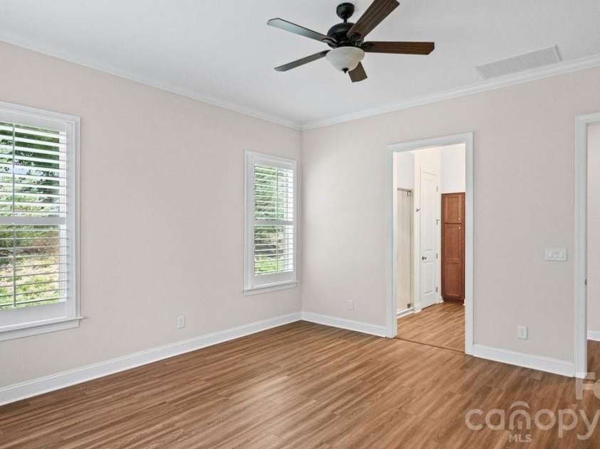 448 Flat Rock Drive, Denver, NC 28037.  MLS# CAR4381325, YatesRealty ID 30023. 