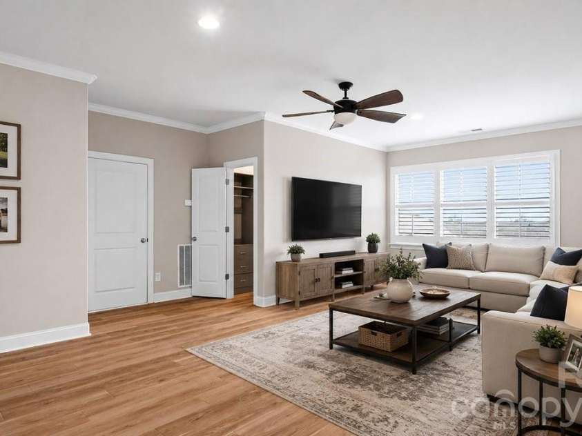 448 Flat Rock Drive, Denver, NC 28037.  MLS# CAR4381325, YatesRealty ID 30023. 