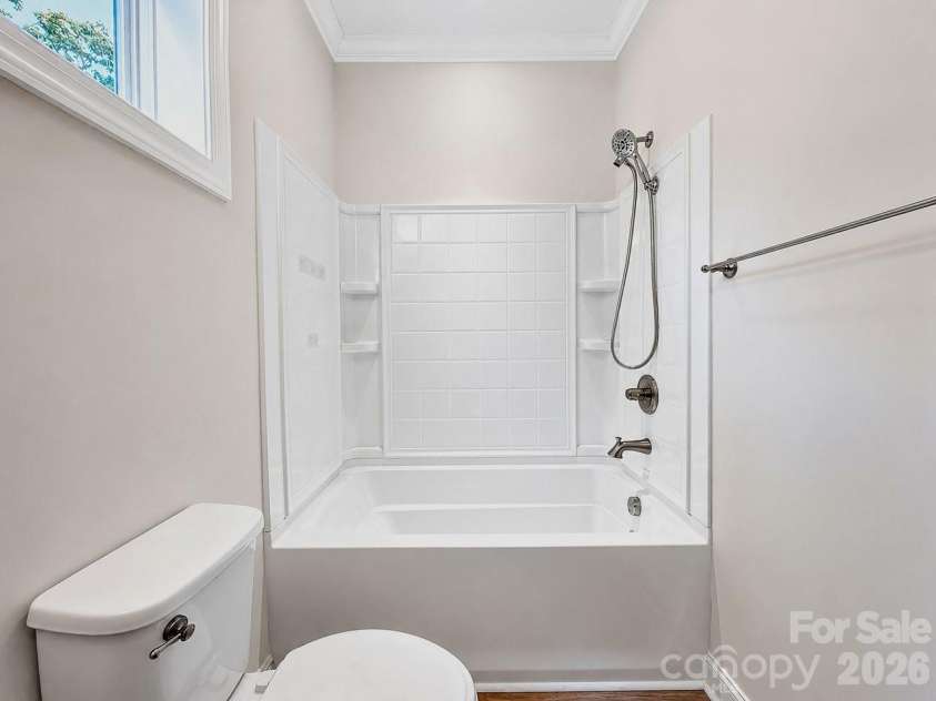 448 Flat Rock Drive, Denver, NC 28037.  MLS# CAR4381325, YatesRealty ID 30023. 