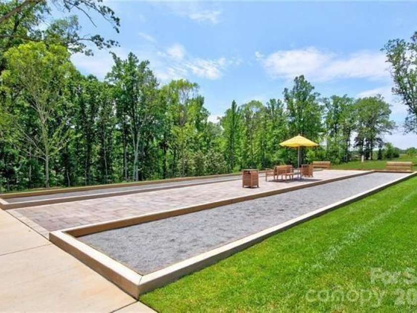 448 Flat Rock Drive, Denver, NC 28037.  MLS# CAR4381325, YatesRealty ID 30023. 