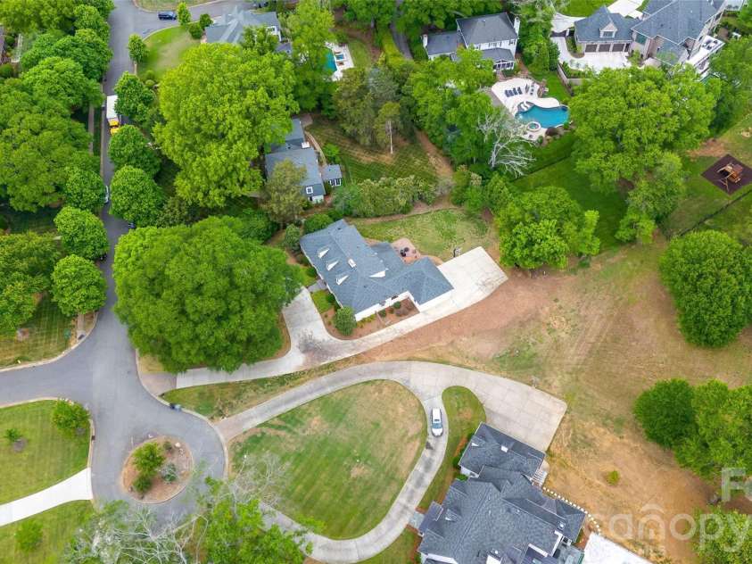 3921 River Ridge Road, Charlotte, NC 28226.  MLS# CAR4391143, YatesRealty ID 30025. 