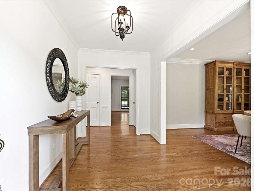3921 River Ridge Road, Charlotte, NC 28226.  MLS# CAR4391143, YatesRealty ID 30025. 
