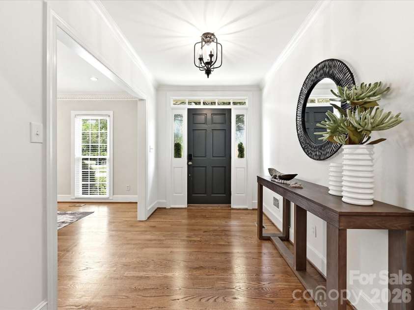 3921 River Ridge Road, Charlotte, NC 28226.  MLS# CAR4391143, YatesRealty ID 30025. 