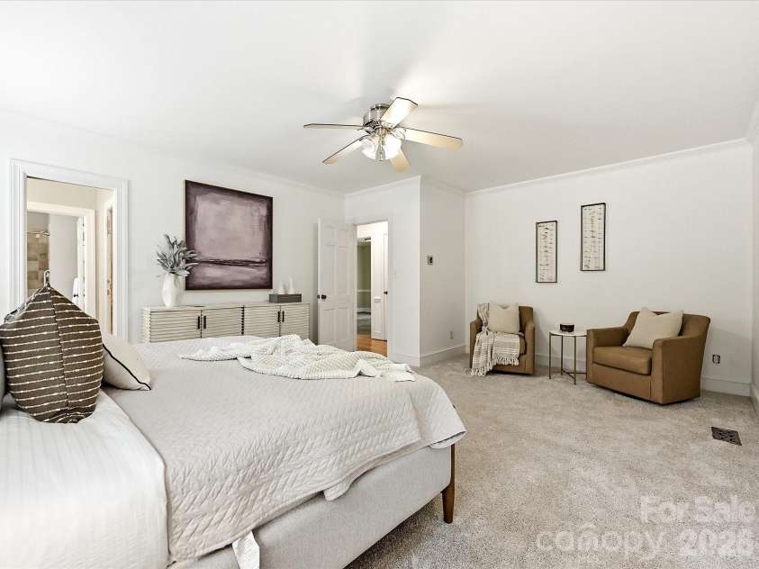 3921 River Ridge Road, Charlotte, NC 28226.  MLS# CAR4391143, YatesRealty ID 30025. 