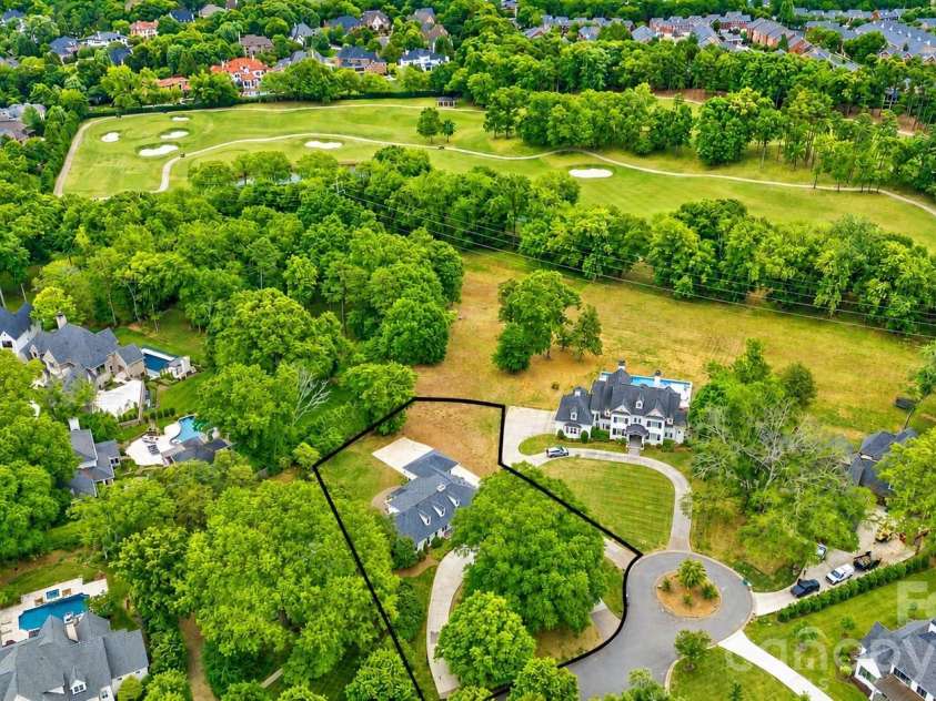 3921 River Ridge Road, Charlotte, NC 28226.  MLS# CAR4391143, YatesRealty ID 30025. 