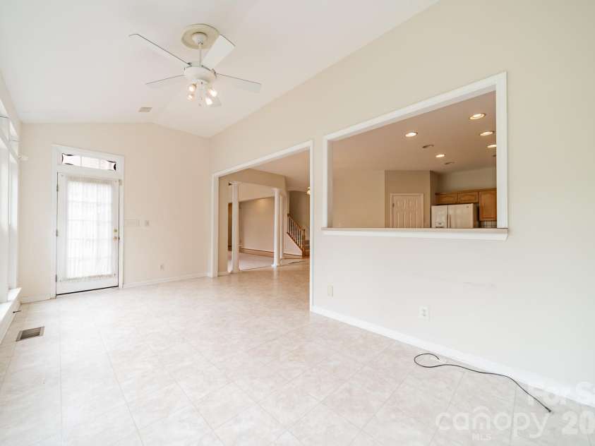 10805 Wilklee Drive, Charlotte, NC 28277.  MLS# CAR4392658, YatesRealty ID 30026. 