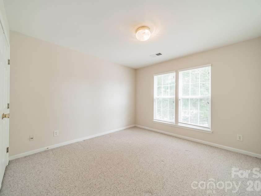 10805 Wilklee Drive, Charlotte, NC 28277.  MLS# CAR4392658, YatesRealty ID 30026. 