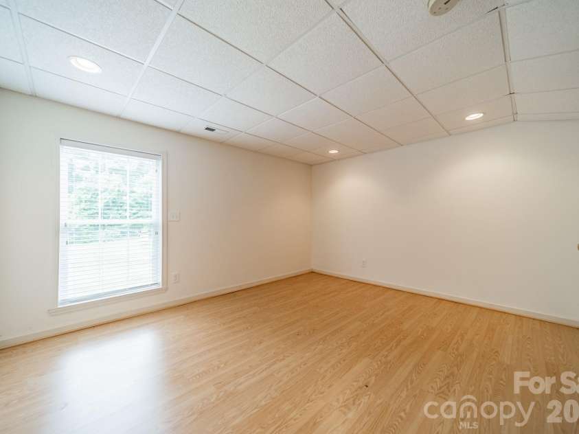 10805 Wilklee Drive, Charlotte, NC 28277.  MLS# CAR4392658, YatesRealty ID 30026. 