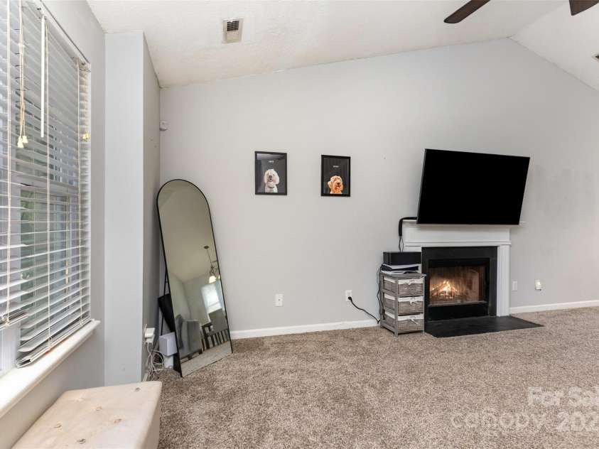 9101 Merlot Lane, Charlotte, NC 28269.  MLS# CAR4288767, YatesRealty ID 30026. 